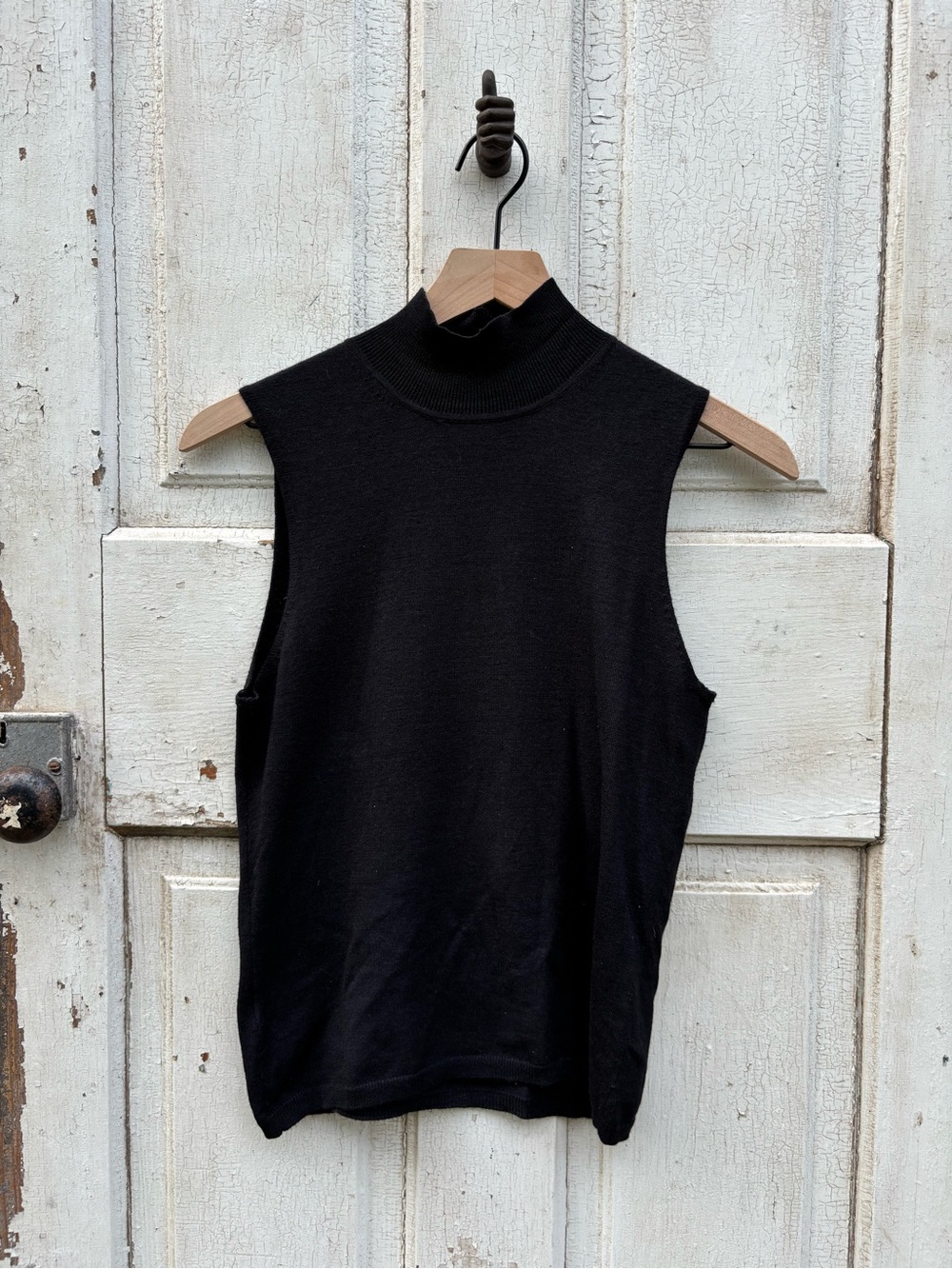Max Studio Black Sleeveless Mock Neck Tank